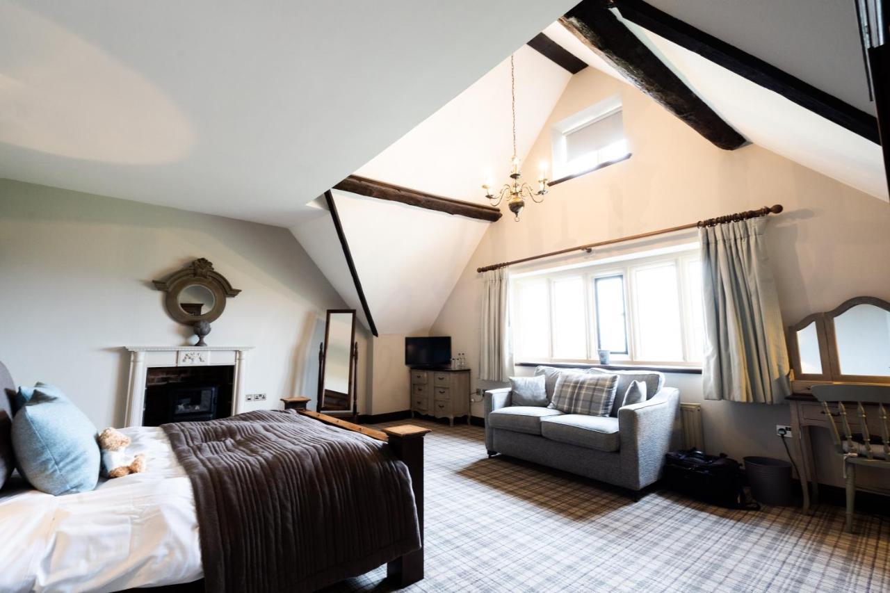 Hotel Weston Hall 4*